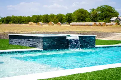 Maximum Pools and Spas LLC – pool builder in New Braunfels, TX