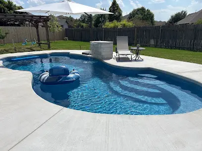FiberLux Pools – pool builder in San Antonio, TX